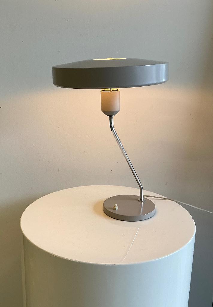 Bureaulamp Louis Kalff van Philips, Maison & Meubles, Lampes | Lampes de table, Enlèvement