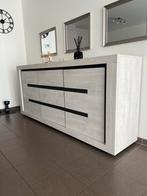 Eetkamer in zeer goede staat, Ophalen