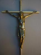 Grand crucifix en laiton en très bon état., Enlèvement ou Envoi
