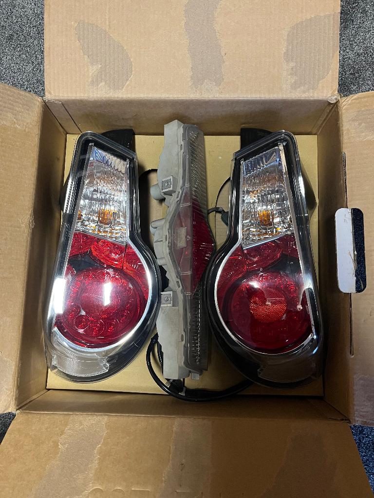Orginele achterlichten + mistlicht GT86, Autos : Pièces & Accessoires, Enlèvement, Toyota