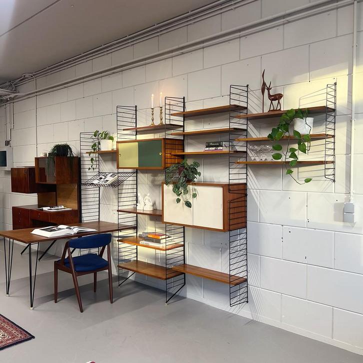 - Vintage wandmeubel •Nisse String• -, Huis en Inrichting, Kasten | Wandmeubels, Gebruikt, Ophalen of Verzenden