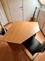 GRATIS af te halen kinderbureau, Huis en Inrichting, Bureaus, Ophalen, Gebruikt, Bureau