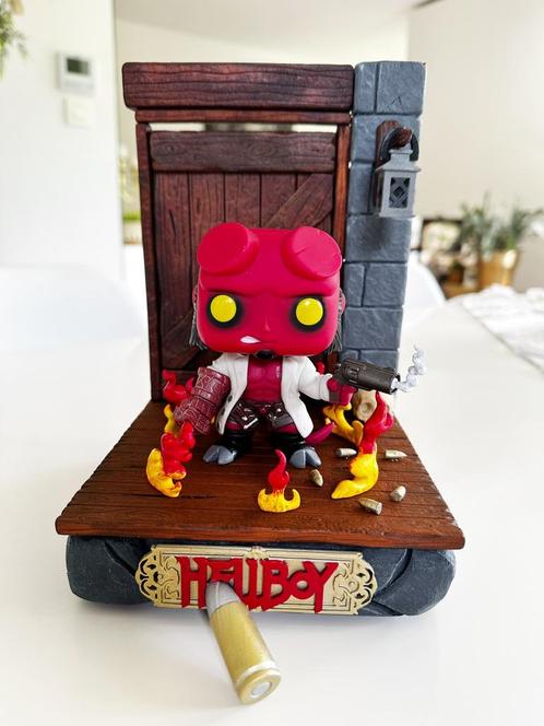 Hellboy Diorama Funko Pop, Hobby & Loisirs créatifs, Modélisme | Figurines & Dioramas, Comme neuf, Diorama