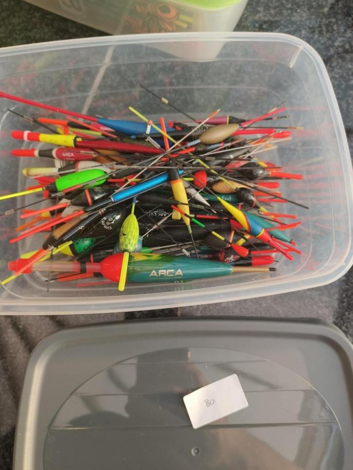 Lot met 70 gebruikte dobbers, Watersport en Boten, Hengelsport | Witvissen, Gebruikt, Dobber of Lood, Ophalen of Verzenden