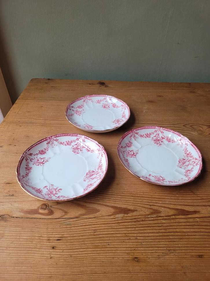 Set van 3 porseleinen borden „Louis XVI” van WWA & Co, Antiek en Kunst, Antiek | Porselein, Ophalen of Verzenden