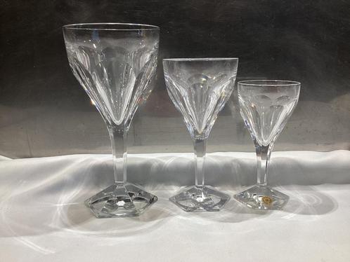 Servies Val Saint Lambert Legagneux 10 / 12 personen. 333/a., Antiek en Kunst, Antiek | Servies compleet, Ophalen
