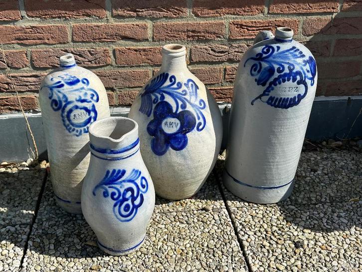 Antieke zandstenen kannen uit de Elzas (set van 4), Antiek en Kunst, Antiek | Keramiek en Aardewerk, Ophalen