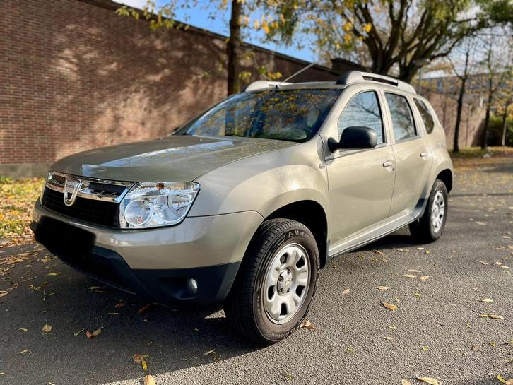 Dacia Duster 1.6 benzine te koop!, Auto's, Dacia, Particulier, Duster, ABS, Airbags, Airconditioning, Alarm, Bluetooth, Boordcomputer