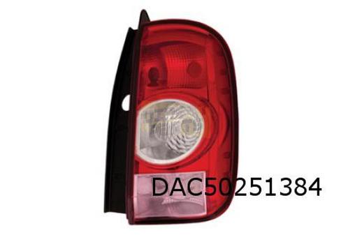Dacia Duster (5/10-1/14) achterlicht Links (met fittingplaat, Autos : Pièces & Accessoires, Éclairage, Dacia, Neuf, Envoi