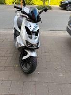 Aprilia sr 50 ( 70 ) b klasse, Fietsen en Brommers, Scooters | Aprilia, Ophalen, Benzine, SR 50