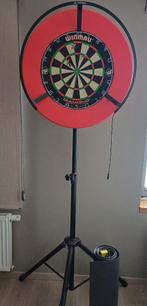 Darts met toebehoren in perfecte staat, Sport en Fitness, Ophalen, Zo goed als nieuw, Dartbord