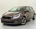 KIA CEED 1.6 CRDI *AUTOMATISCHE TRANSMISSIE* MET KEURING, Auto's, Euro 5, Stof, Electronic Stability Program (ESP), Zwart