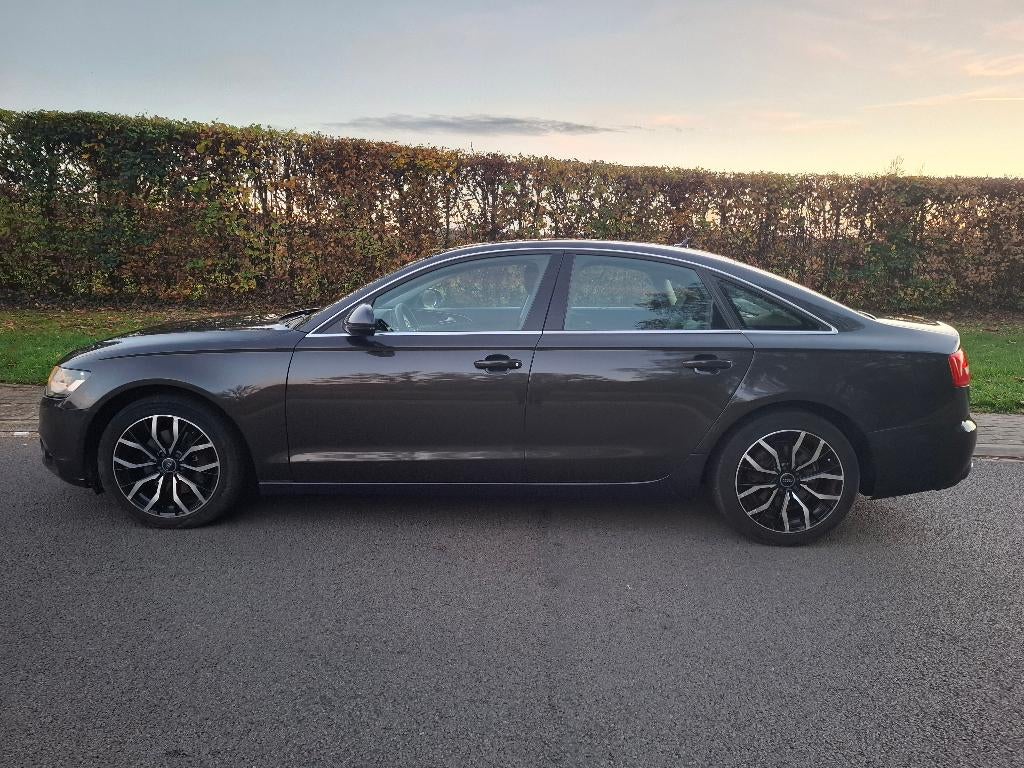 Audi A6 3L TDI V6 204 Ch Quattro Full Options 2012, Autos, Audi, Particulier, A6, 4x4, ABS, Caméra de recul, Airbags, Air conditionné