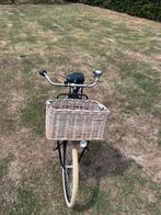 Oma’s fiets, Fietsen en Brommers, Fietsen | Dames | Omafietsen, Ophalen, Zo goed als nieuw, Handrem