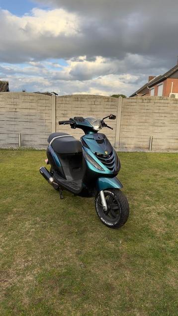 Piaggio zip 4T A klassen beschikbaar voor biedingen