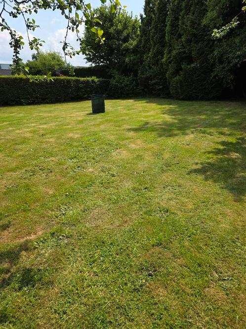 Bonjour je m'occupe de votre pelouse et votre haie, Tuin en Terras, Overige Tuin en Terras, Zo goed als nieuw, Ophalen of Verzenden