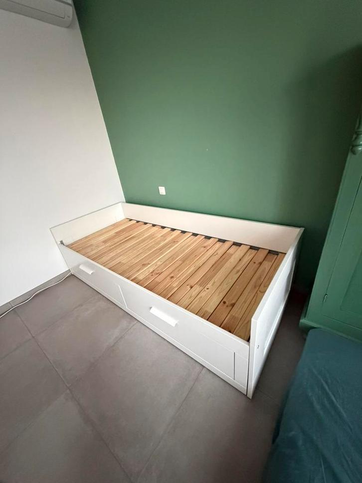 Ikea bedbank 80x200cm uitschuifbaar met 1 matras  + 2 lades, Huis en Inrichting, Slaapkamer | Bedden, 80 cm, 200 cm, Wit, Ophalen