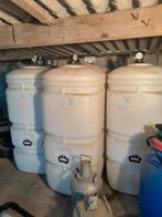 Dubbelwandige gekoppelde plastic mazouttanks, Ophalen, Gebruikt, 100 liter of meer, 6 t/m 10 jaar oud