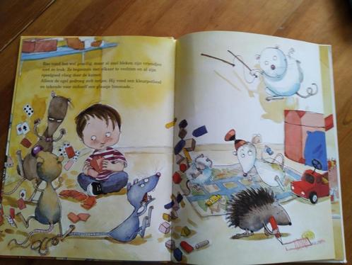 Zes muizen en een egel -Becky Bloom, Boeken, Kinderboeken | Kleuters, Zo goed als nieuw, Fictie algemeen, 4 jaar, Jongen of Meisje