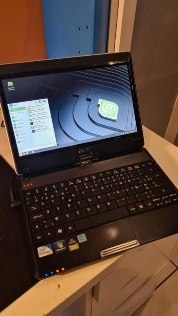 Pc portable ACER 1825PTZ/8GB/HDD 16GB/LINUX MINT