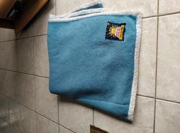 Soleomio  blauw deken  beschikbaar voor biedingen