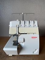 MACHINE À SERRURES BERNINA 1100DA 2/3/4 À FIL EN BON ÉTAT, Hobby & Loisirs créatifs, Machines à coudre & Accessoires, Enlèvement ou Envoi