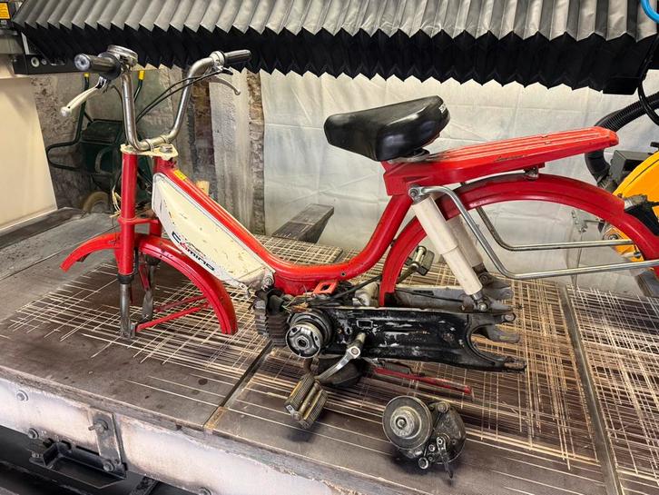 Honda camino vario 1976 patina, Fietsen en Brommers, Brommeronderdelen | Algemeen, Tank, Ophalen