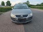 Volkswagen touran 1.9 tdi climatisation jantes allu radio cd, Auto's, Volkswagen, Voorwielaandrijving, Zwart, 4 cilinders, Bruin