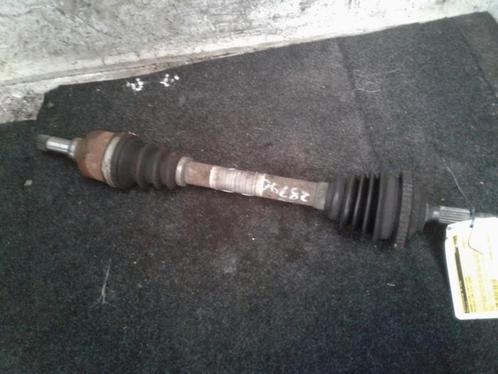 Aandrijfas links-voor van een Peugeot 206, Auto-onderdelen, Remmen en Aandrijving, Peugeot, Gebruikt, 3 maanden garantie, Ophalen of Verzenden