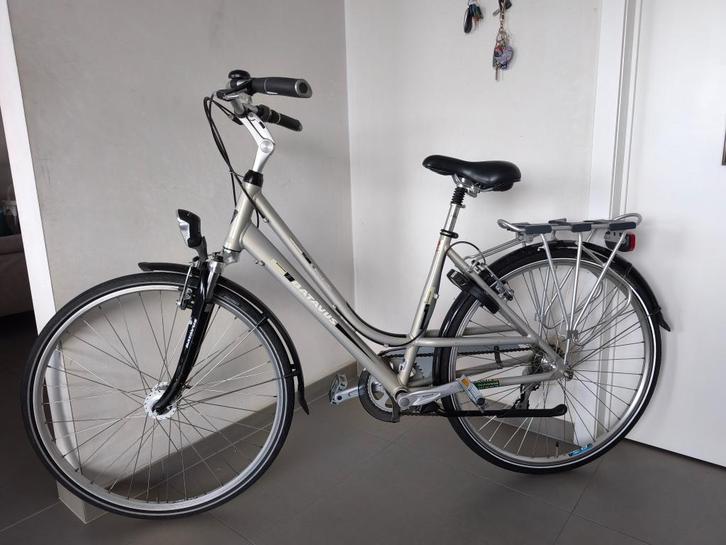 Batavus boulevard in mooie en goede staat., Fietsen en Brommers, Fietsen | Dames | Damesfietsen, Zo goed als nieuw, Batavus, Versnellingen