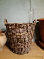 Rieten mand, Huis en Inrichting, Woonaccessoires | Schalen en Manden, Ophalen, Gebruikt, Mand