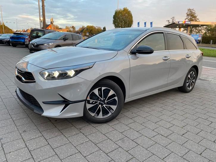Kia C'eed Sportswagon design 1,0 t-gdi benzine, Autos, Kia, Entreprise, Achat, (Pro) Cee d, ABS, Airbags, Air conditionné, Verrouillage central