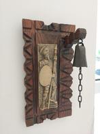 Unieke handgesneden decoratieve wandbel, Ophalen