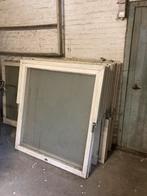 Houten kantelramen zonder kaderment.(117x128) 7 stuks, Doe-het-zelf en Bouw, Raamkozijnen en Schuifdeuren, Ophalen, Gebruikt, Hout