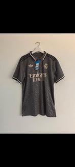 T-shirt met voetbalconcept van Real Madrid XL, Ophalen of Verzenden, Nieuw