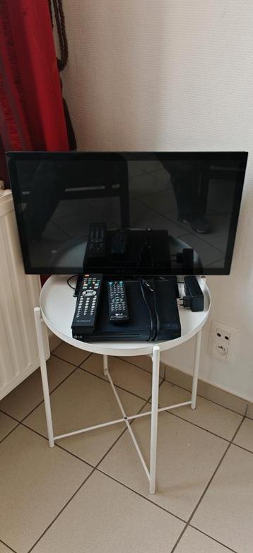 Tv + lecteur dvd beschikbaar voor biedingen