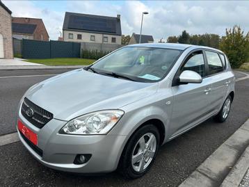 Kia CEED 1.6CRDI 2010//CLIM//NAVI//MARCHAND ‼️ beschikbaar voor biedingen