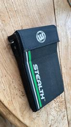 Winmau Stealth pijlendoosje, Sport en Fitness, Darts, Ophalen of Verzenden, Zo goed als nieuw