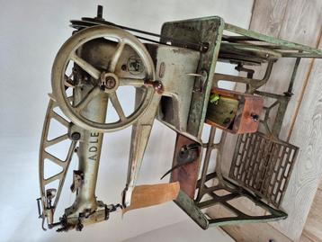 Machine a coudre cuire, Enlèvement