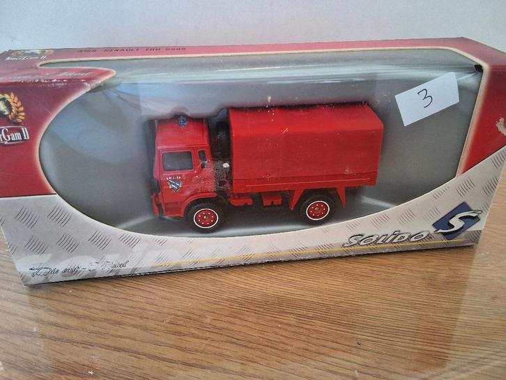 3)brandweerwagen, Hobby en Vrije tijd, Modelauto's | 1:43, Zo goed als nieuw, Bus of Vrachtwagen, Solido, Ophalen of Verzenden