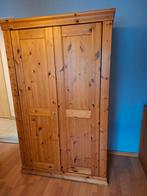 2-deurs Kleerkast in wit hout met legplanken, Ophalen, 100 tot 150 cm, 150 tot 200 cm, Overige houtsoorten