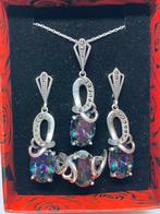Prachtige zilveren mystiek topaas sieraden setje, Handtassen en Accessoires, Ophalen of Verzenden, Zilver, Hanger, Met edelsteen