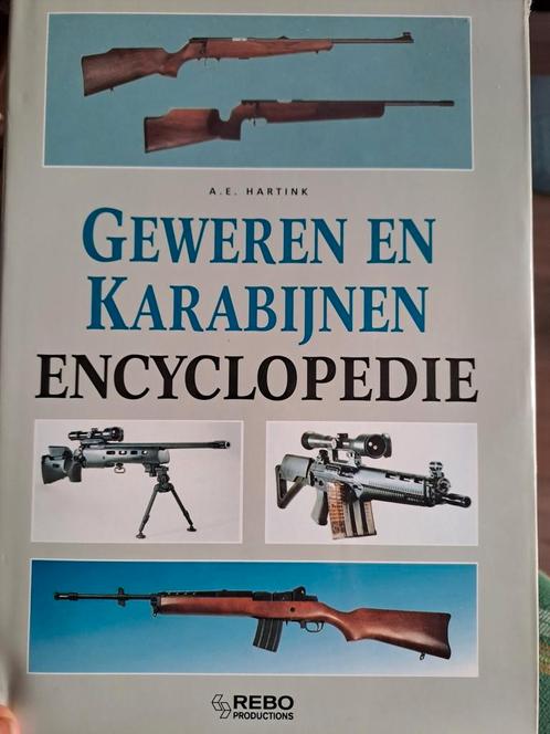 Geillustreerde geweren en karabijnen encyclopedie, Boeken, Oorlog en Militair, Zo goed als nieuw, Algemeen, Ophalen of Verzenden