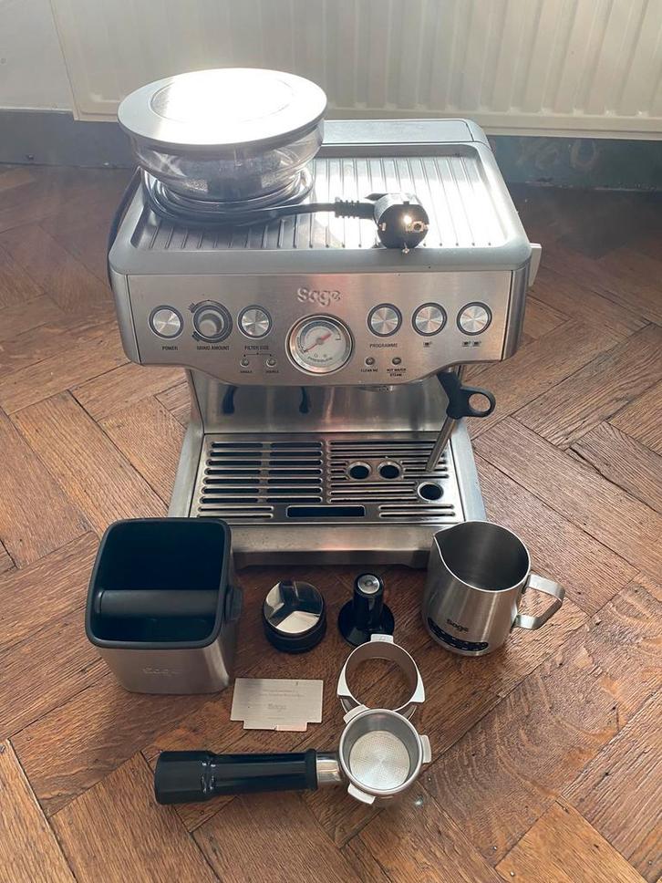 Sage Barista Express, Electroménager, Cafetières, Comme neuf, Café moulu, Café en grains, Machine à espresso, 1 tasse, Réservoir d'eau amovible