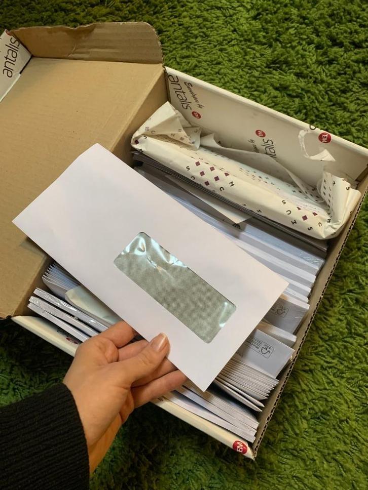 doos vensterenveloppen, Diversen, Papierwaren, Nieuw, Ophalen of Verzenden