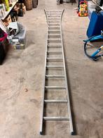 Solide enkele ladder 18 treden, Doe-het-zelf en Bouw, Ladders en Trappen, Ophalen, Gebruikt, Ladder, 2 tot 4 meter