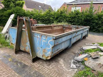 container 5.5m x 2.4 beschikbaar voor biedingen
