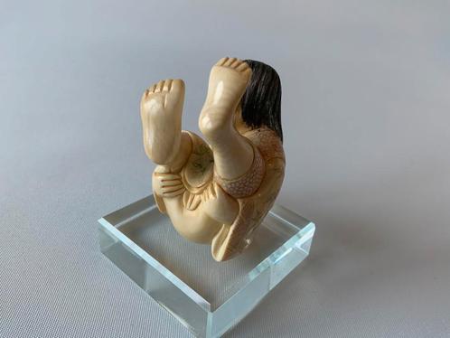 Antieke Japanse Erotische Netsuke, Antiek en Kunst, Kunst | Niet-Westerse kunst, Ophalen of Verzenden