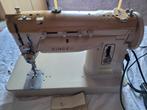 SINGER naaimachine uit 1965 (VINTAGE) + accessoires., Hobby en Vrije tijd, Naaimachines en Toebehoren, Ophalen, Naaimachine, Singer