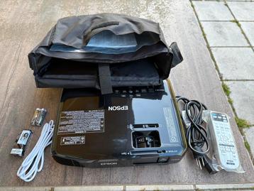 Projecteur EPSON H551A (EX5220), EPSON, Comme neuf, Enlèvement, LCD